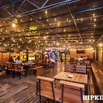 Oyo 796 Paradise Sukhumvit Hotel