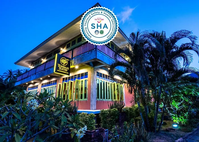 Tonmai Suites