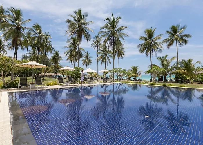 Kantary Beach Hotel Villas & Suites