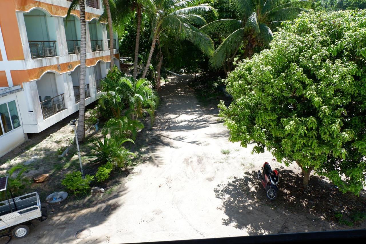 Island Dive Club Hotel