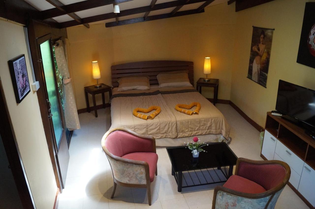 Relax Eco Life Center - Guest house Khao Lak