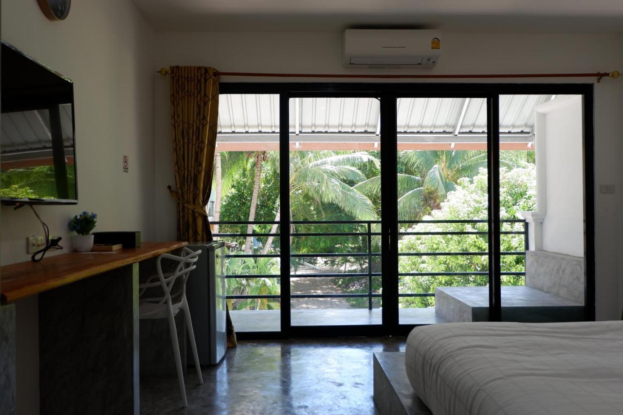 Island Dive Club Hotel
