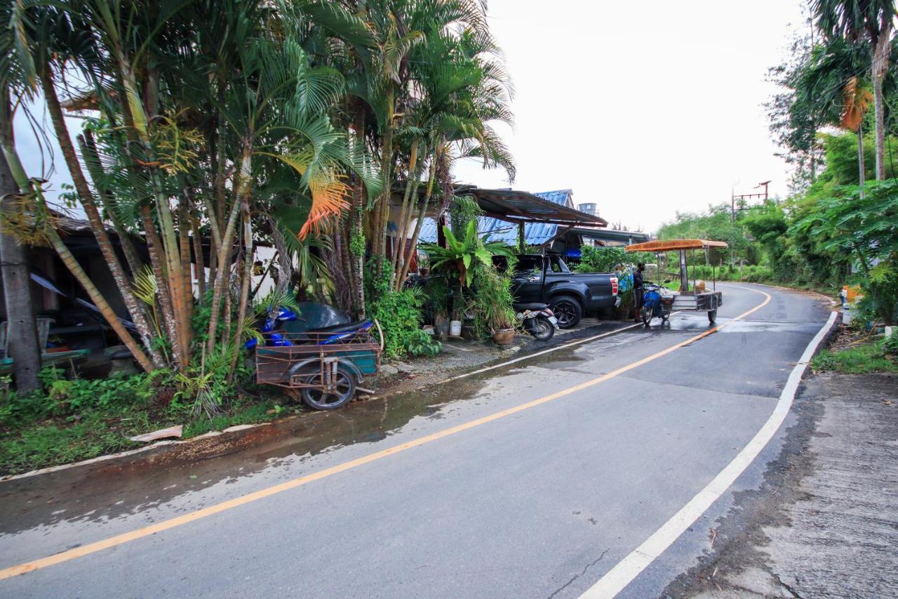 Oyo 75361 Phuket Airport Sonwa Hotel Nai Yang