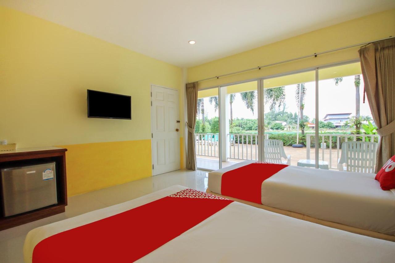 Oyo 75361 Phuket Airport Sonwa Hotel 3*