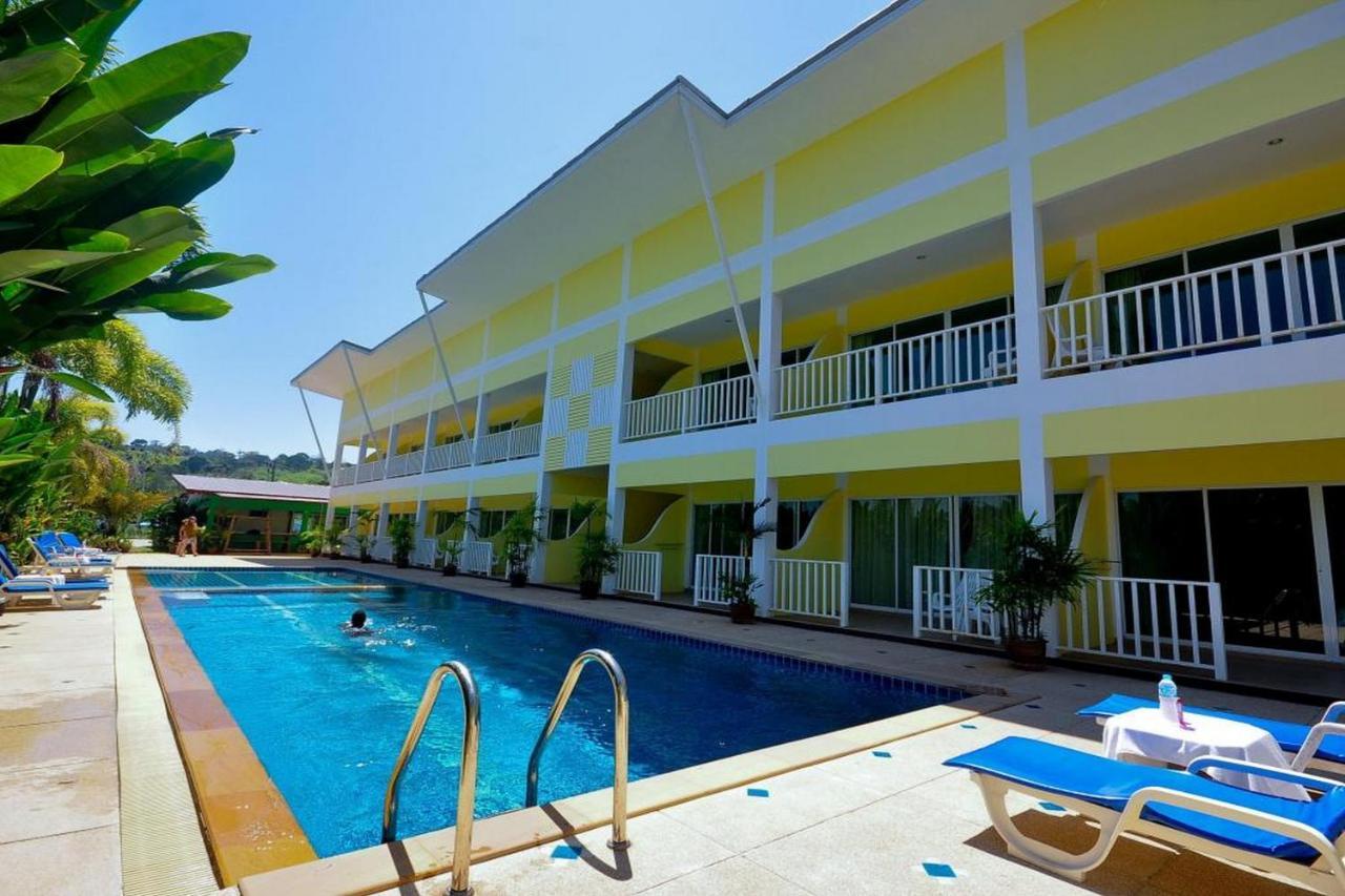 Hotel Oyo 75361 Phuket Airport Sonwa 3*