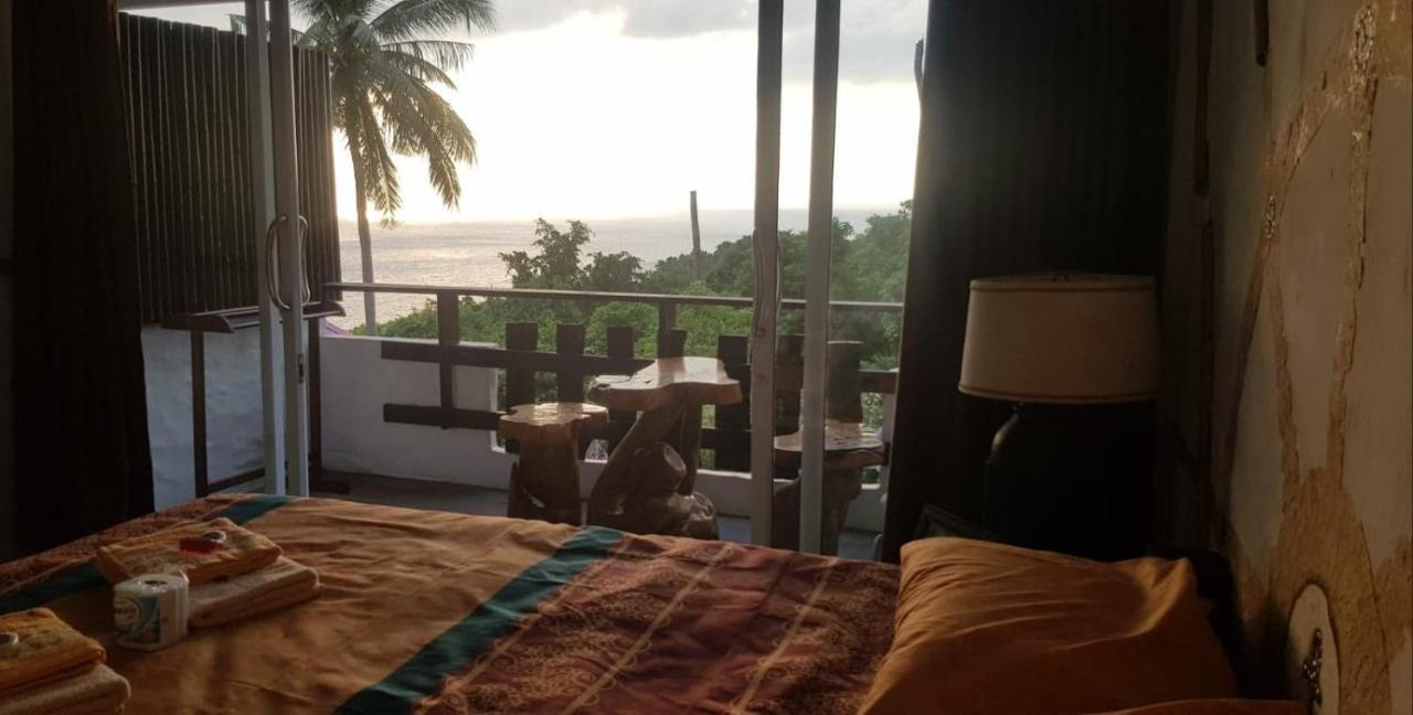 Resort Sairee View 3*