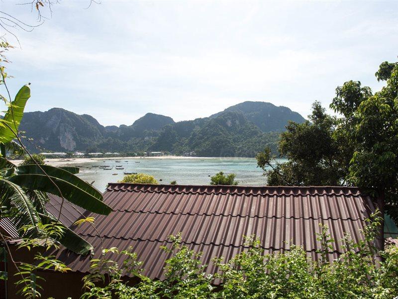 Phuphaya Seaview - Adult Only 3* Phi Phi Don