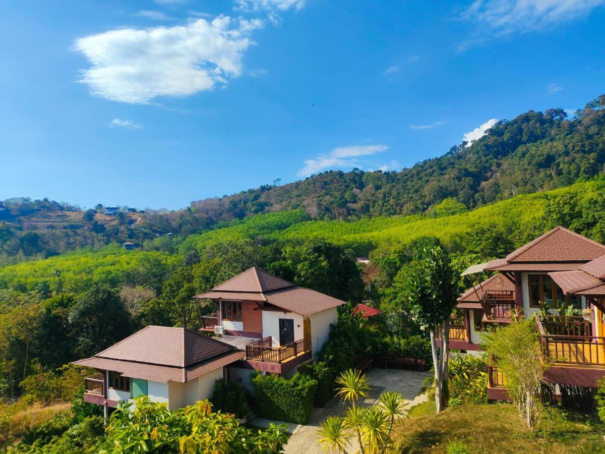 Villa Puteri Lanta Family Villas *