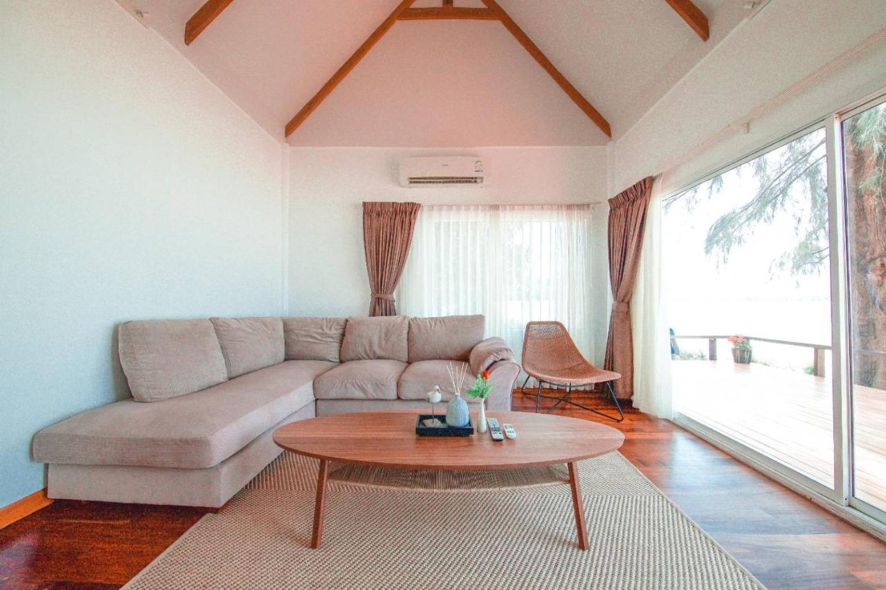 Twin Bay 3*