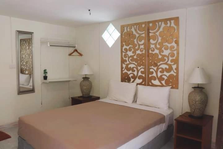 Mookies 4* Koh Mook