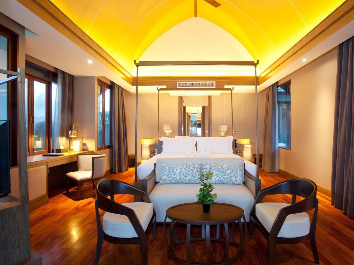 Graceland Khaolak Beachfront Resort Khao Lak