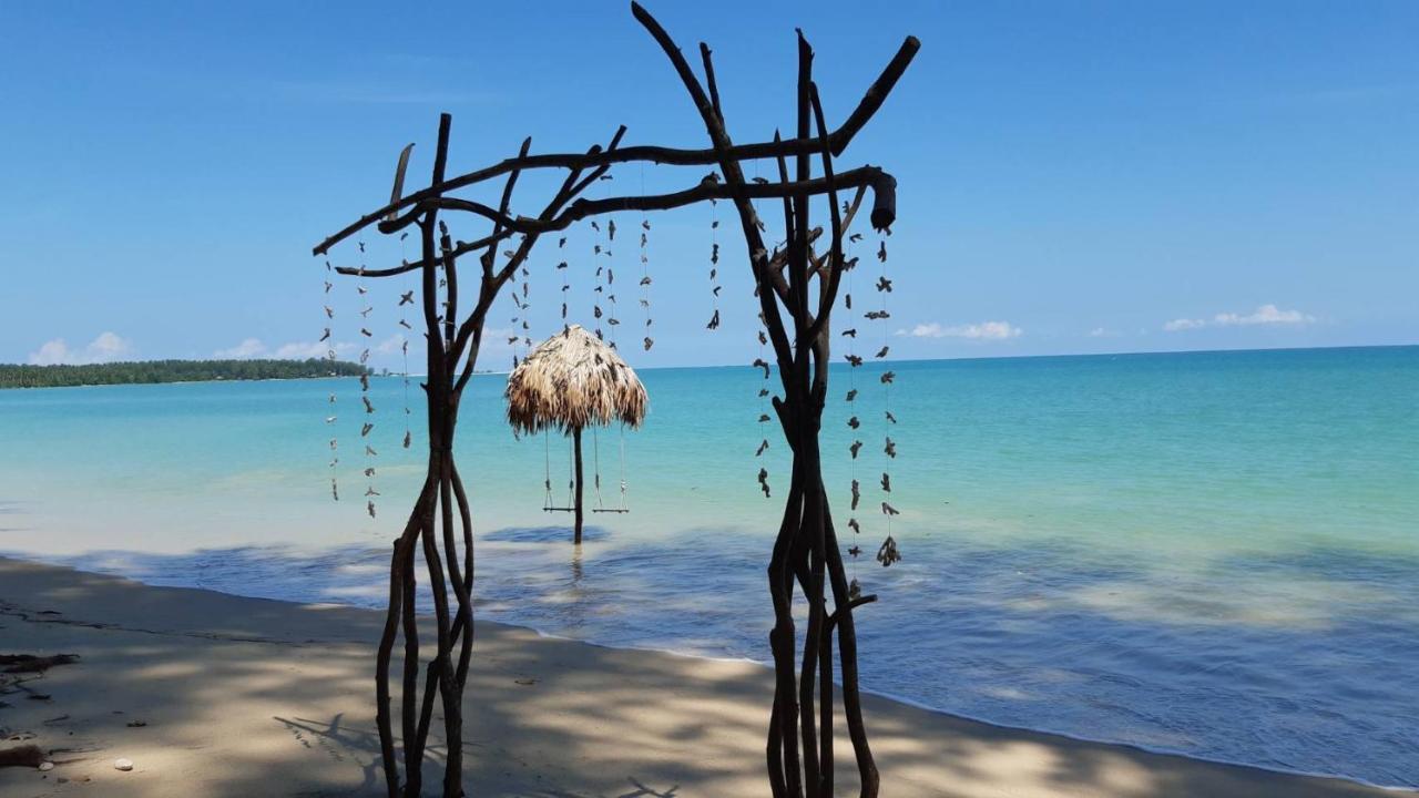The Phura Smile Beach - Sha Extra Plus Resort