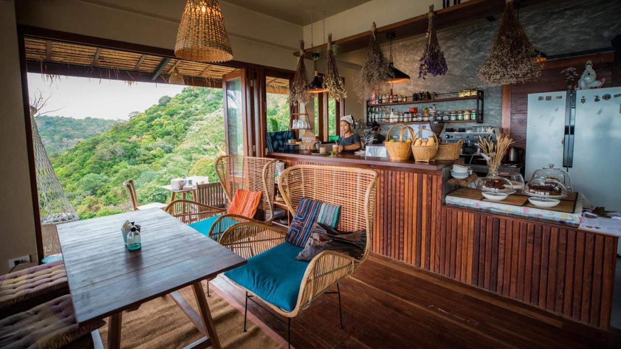 Baan Talay & Yoga Resort *