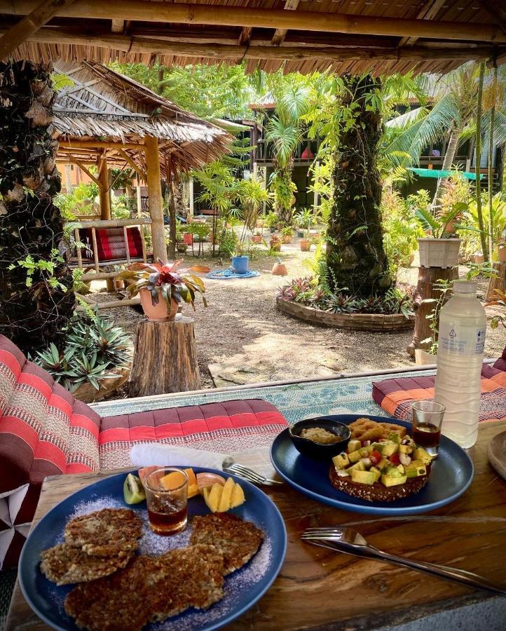Resort Leaf House Sha Approved 2*