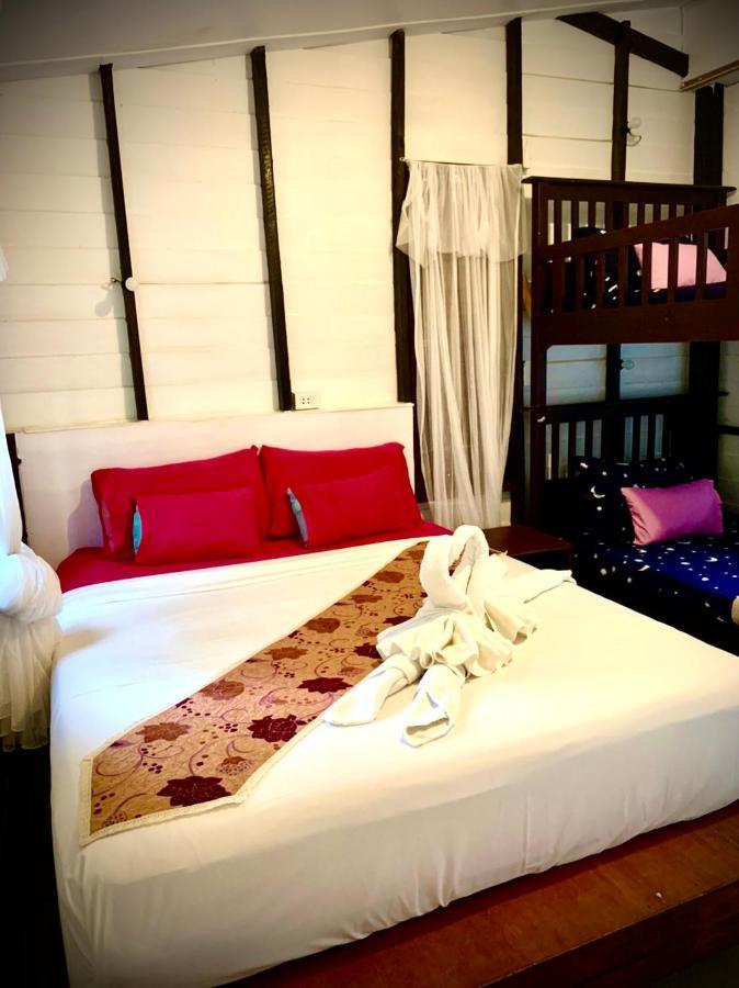 Leaf House Sha Approved 2* Koh Lanta