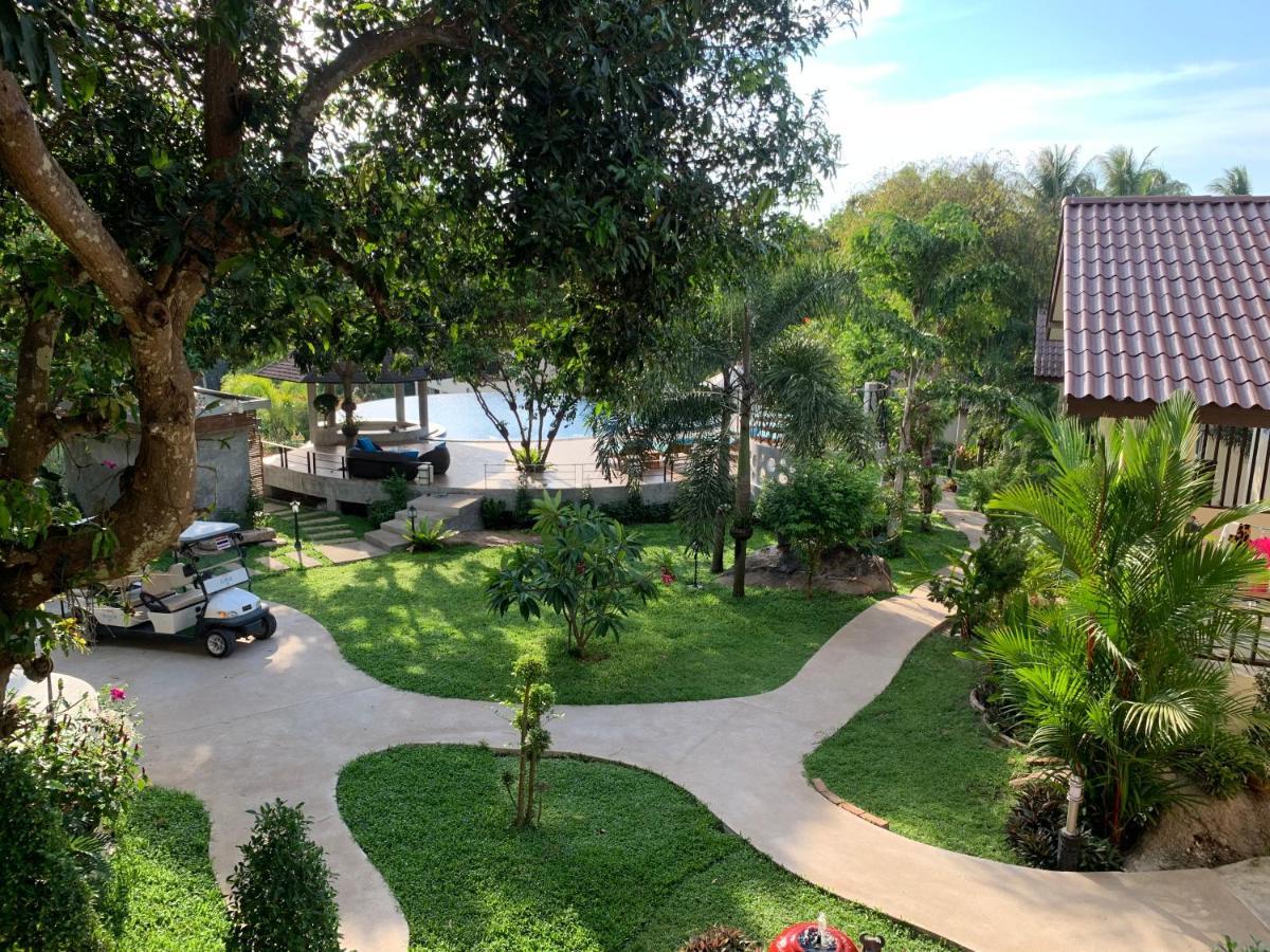 Ban's Diving Resort 4*