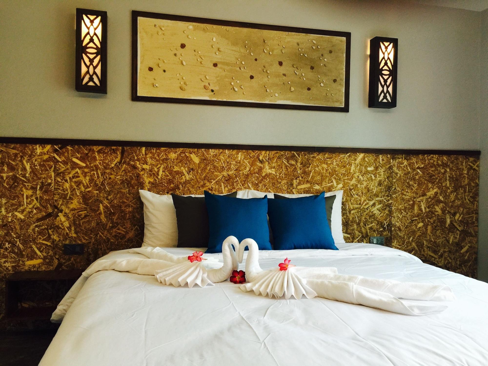 Hotel The Hip @ Phi Phi Don