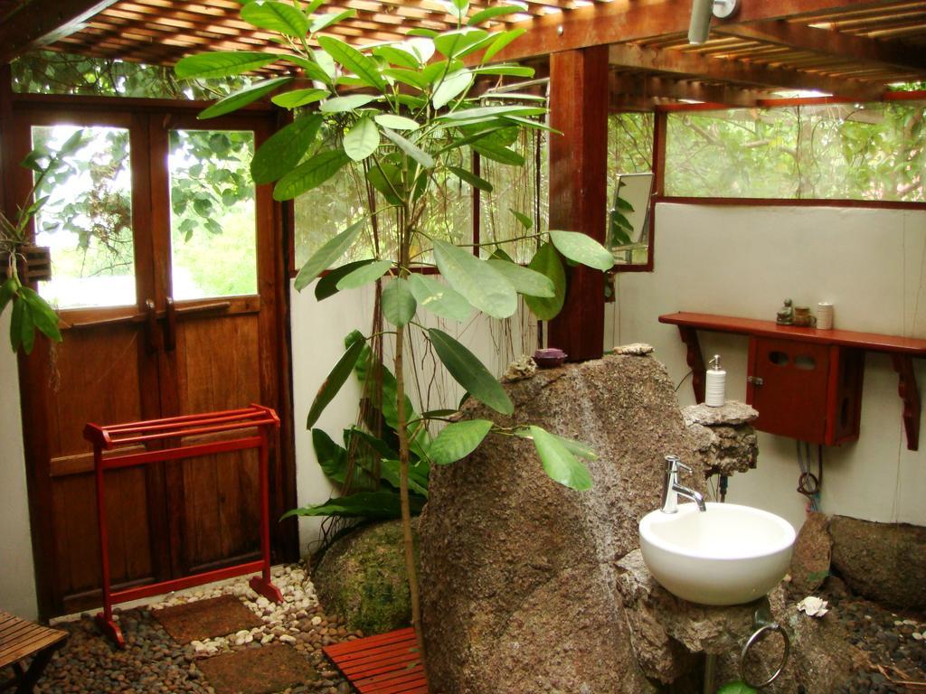 La Cigale Bed & Breakfast Koh Tao