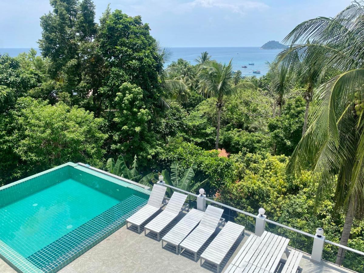 Seaview Garden Apartment *