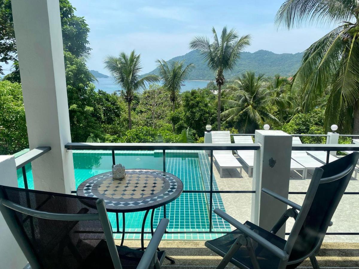 Seaview Garden Apartment