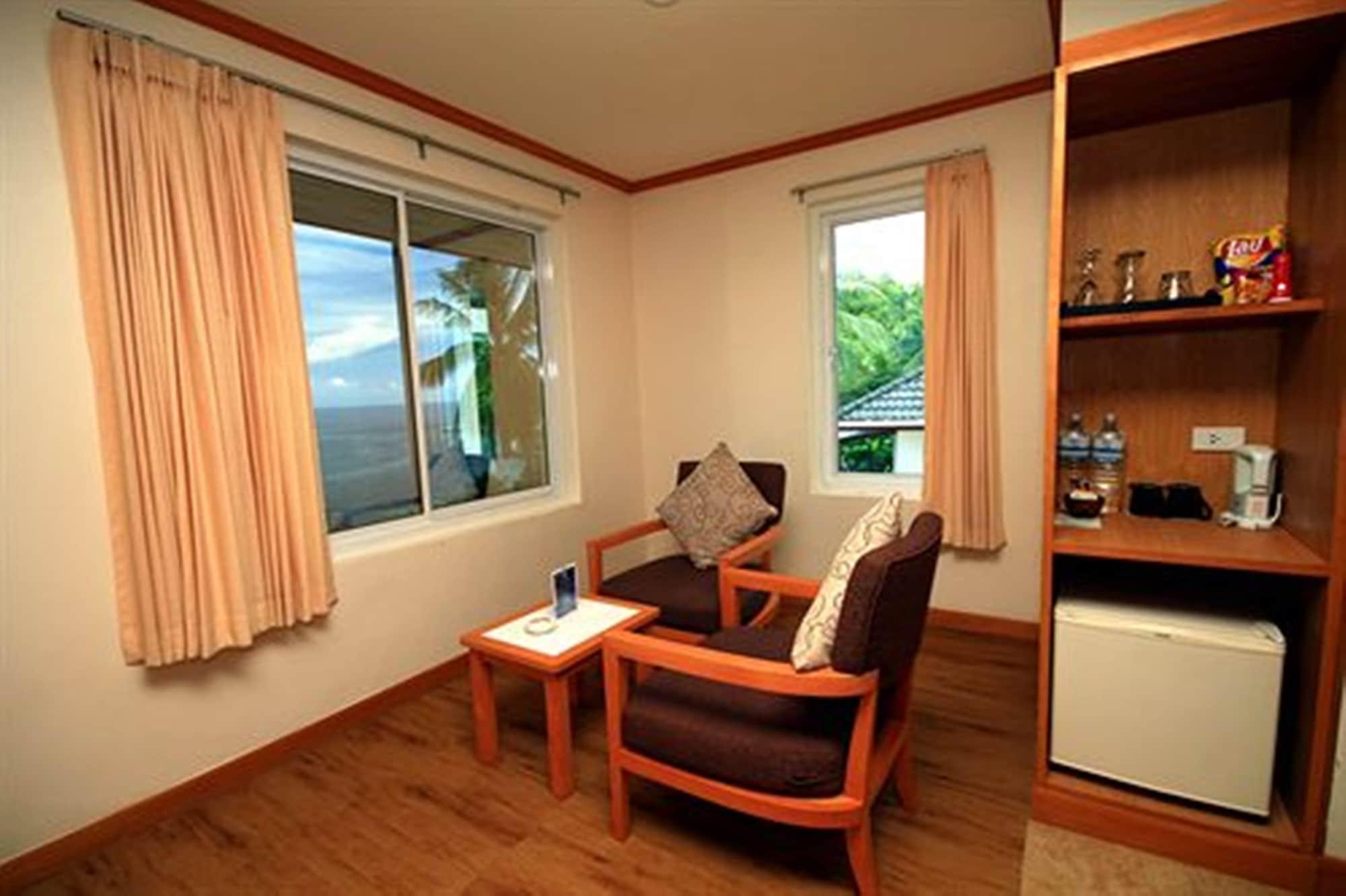 Pinnacle 4* Koh Tao
