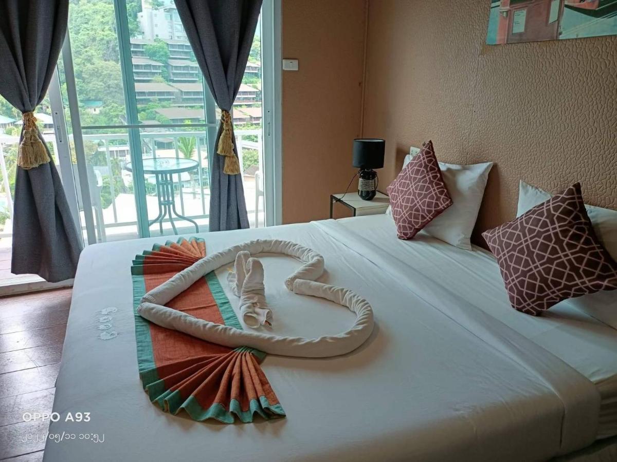 Uphill Lodge Phi Phi Don