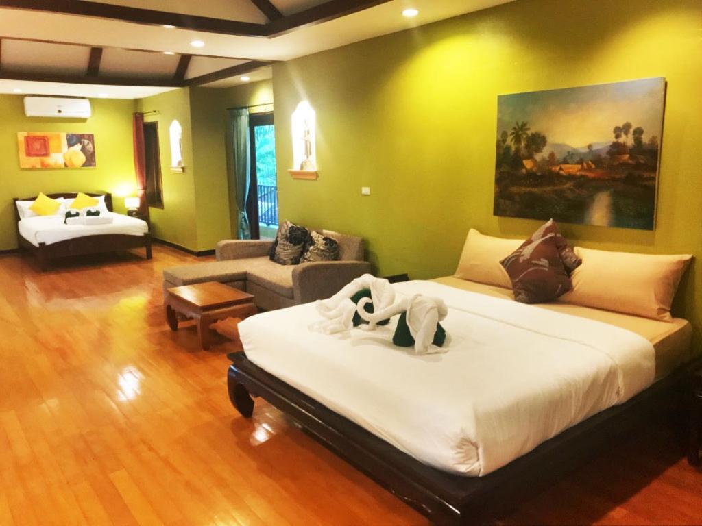 Chaya Villa Khao Lak