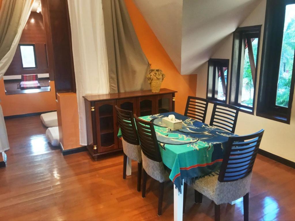 Villa Chaya