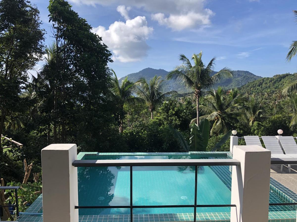Seaview Garden Apartment