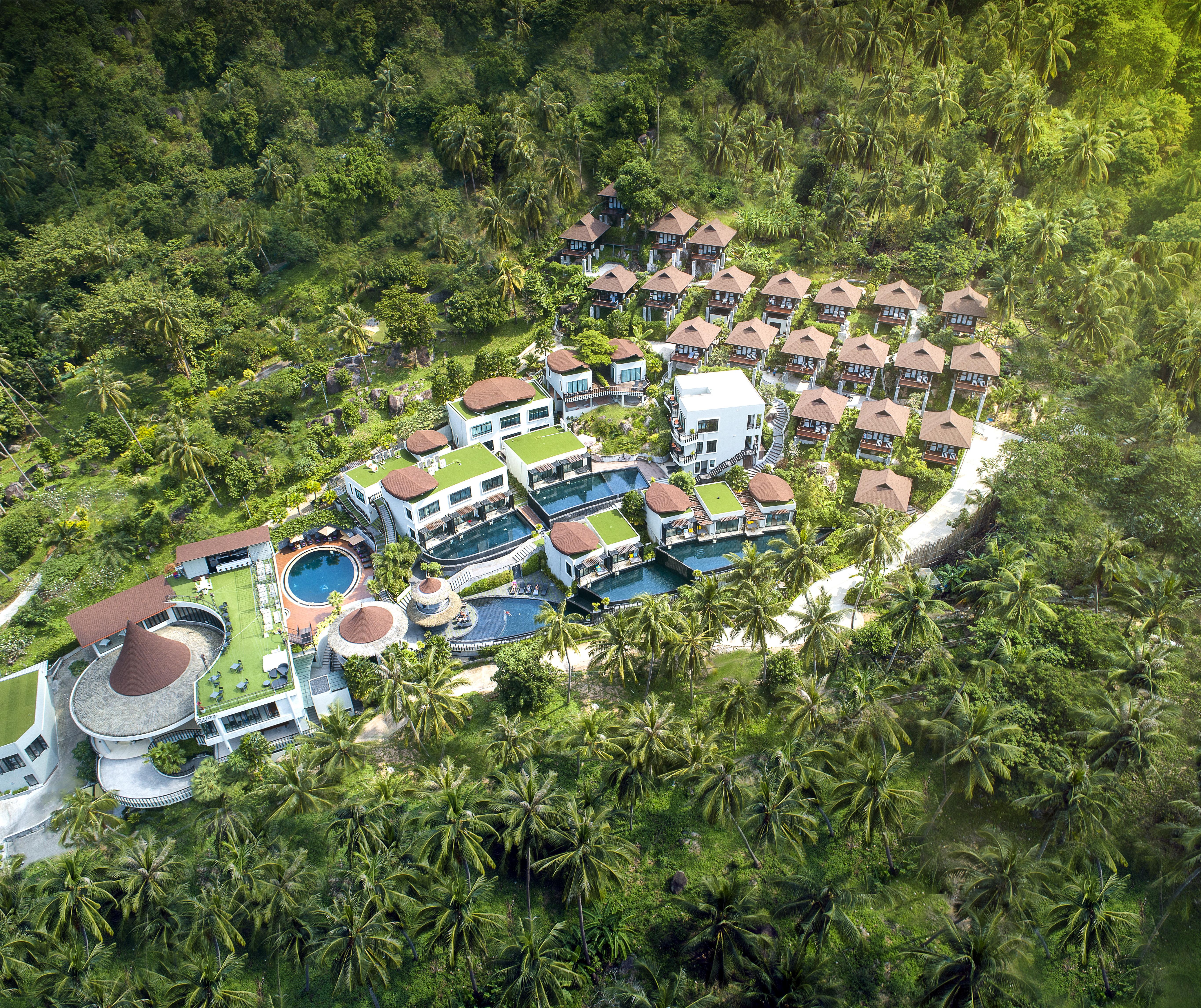 The Tarna Resort, Resort