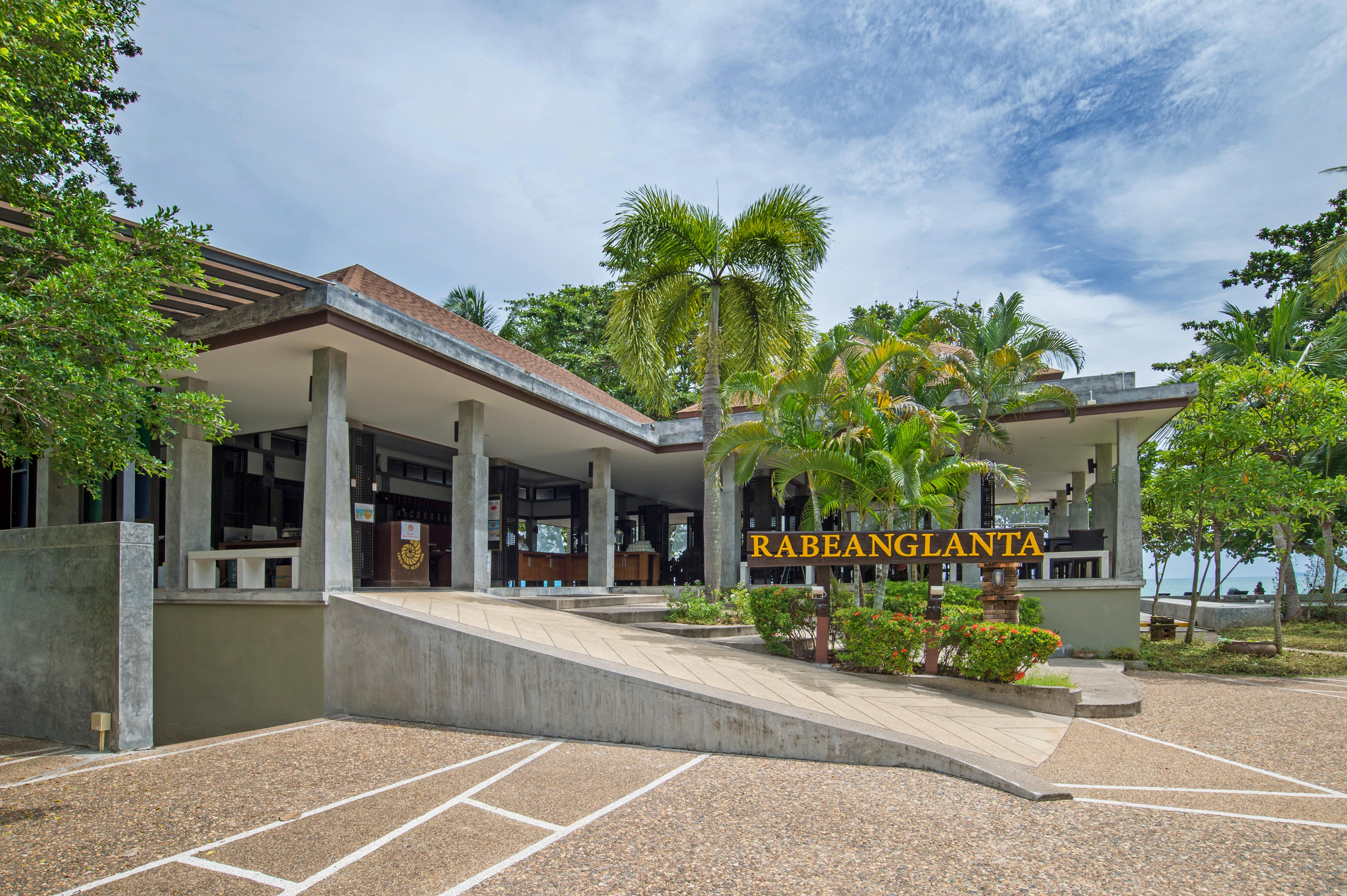 Lanta & Resort 4*