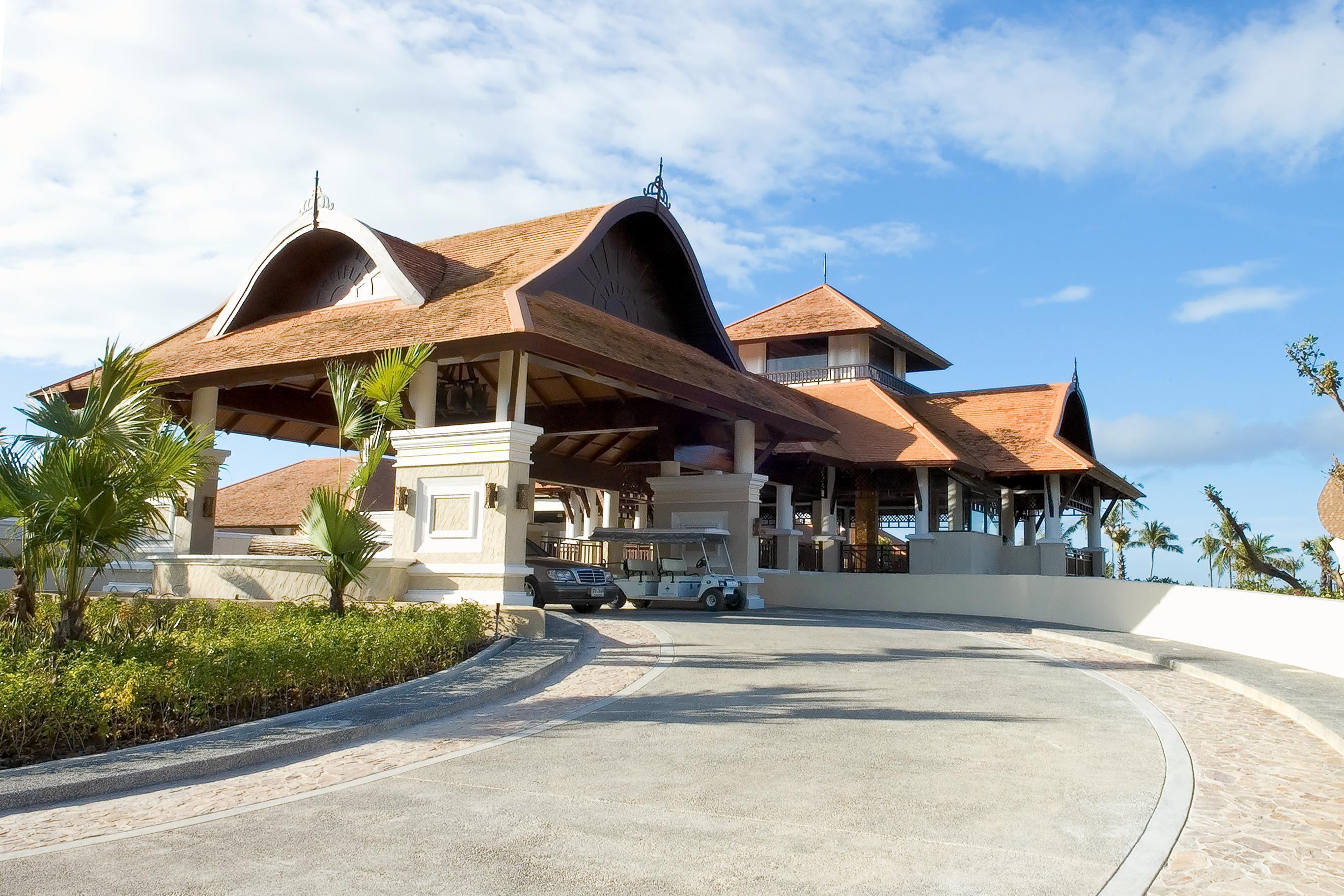 Rawi Warin And - Sha Extra Koh Lanta