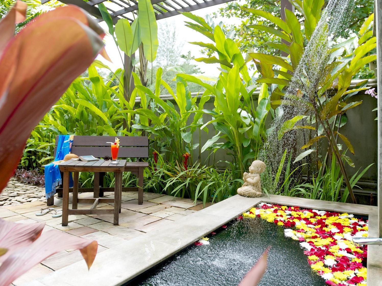 Khaolak Bhandari & Resort