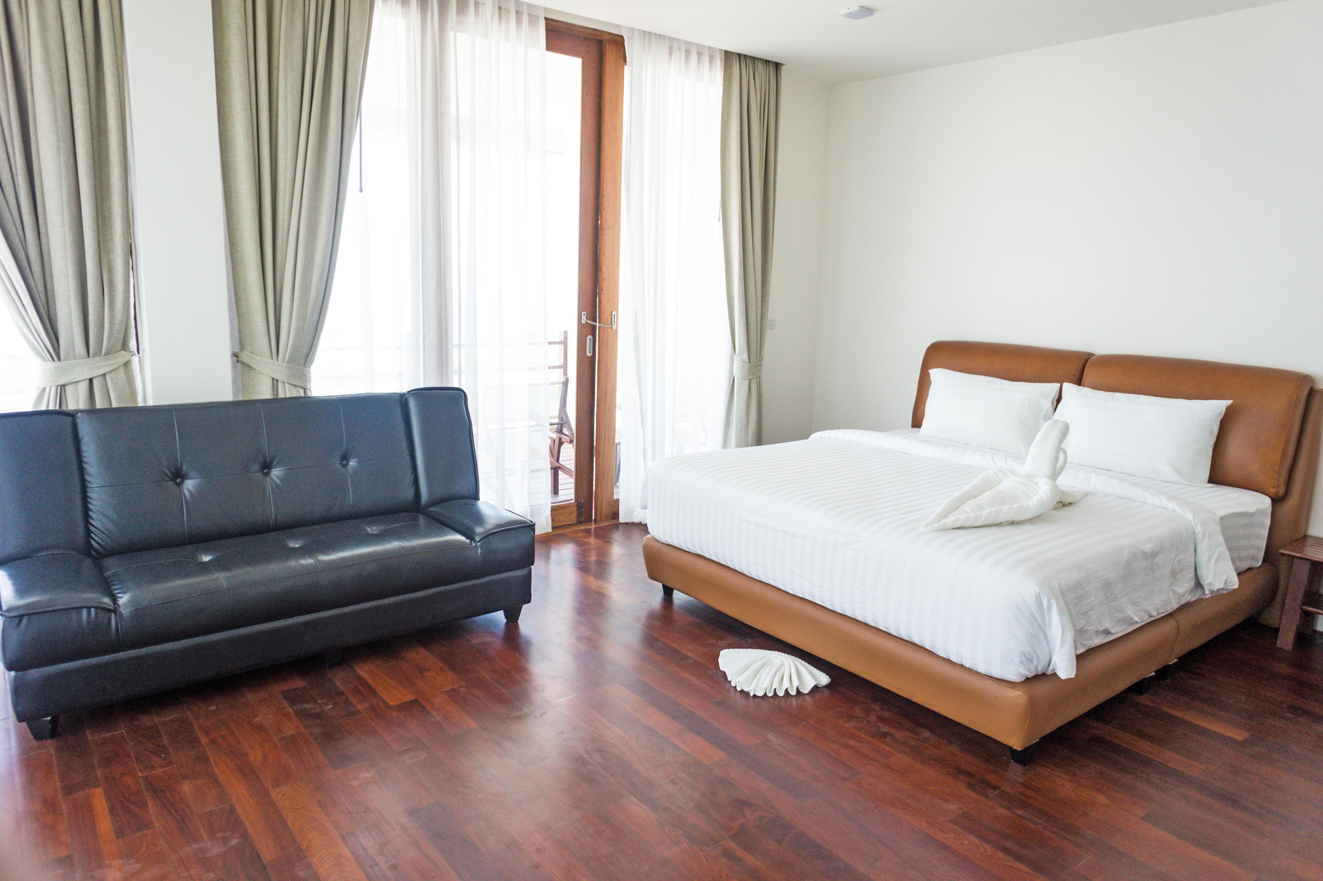 Mountain Sha Certified 4* Phi Phi Don