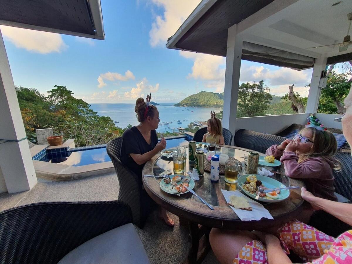 Ocean View Villa *