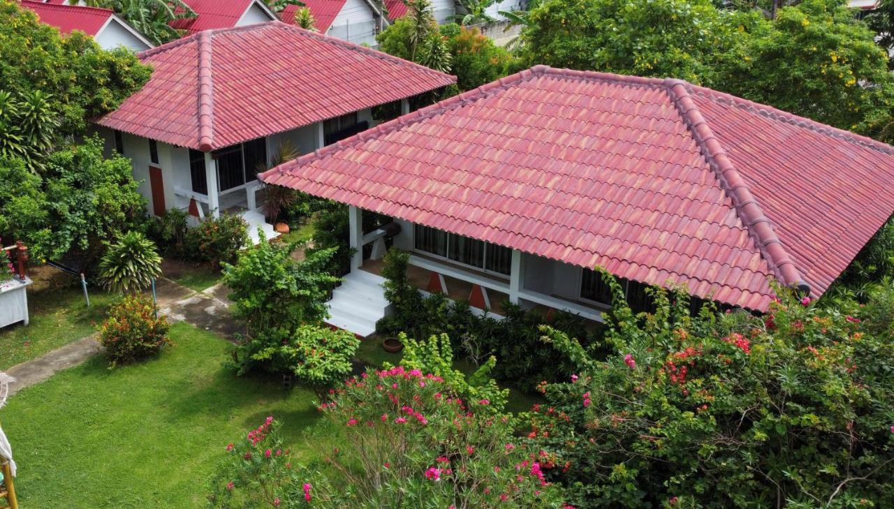Resort Lanta A&j Klong Khong Beach Koh Lanta