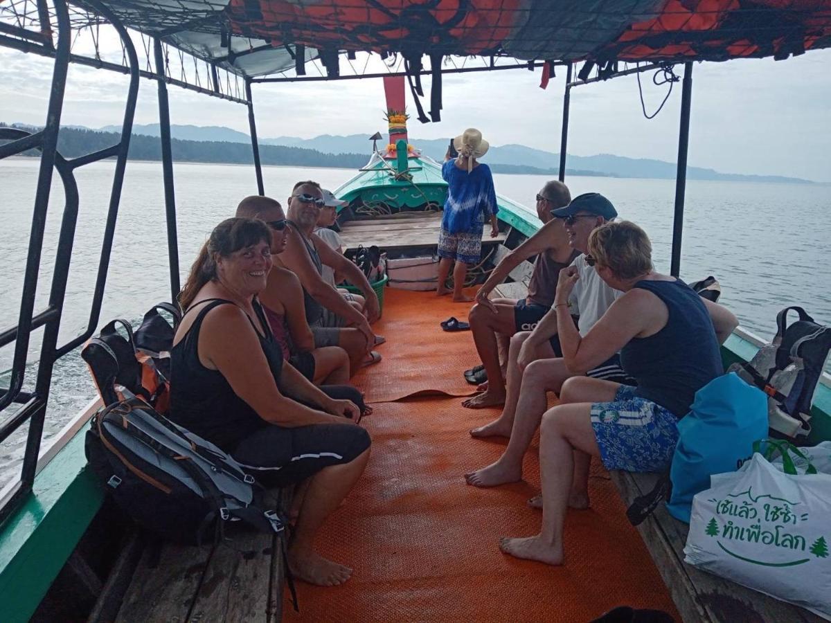 Suksompong Khao Lak