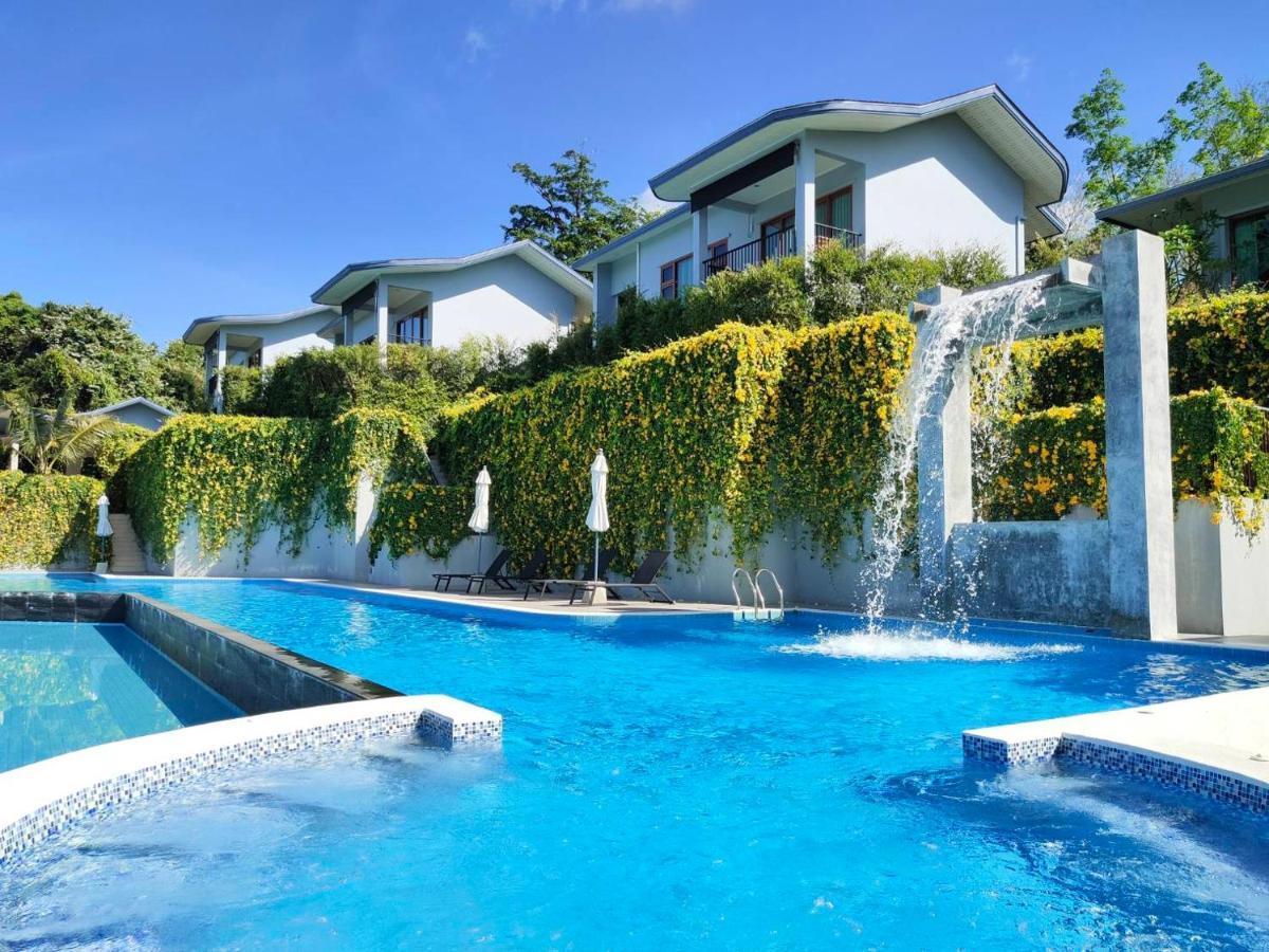 Khaolak Blue Sky * Khao Lak
