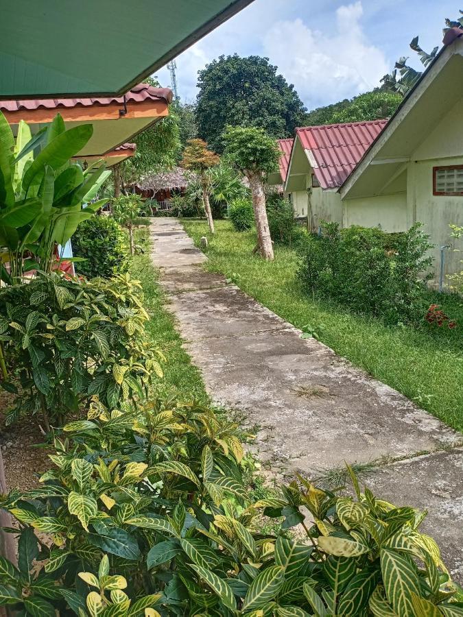 Mookies Guest house