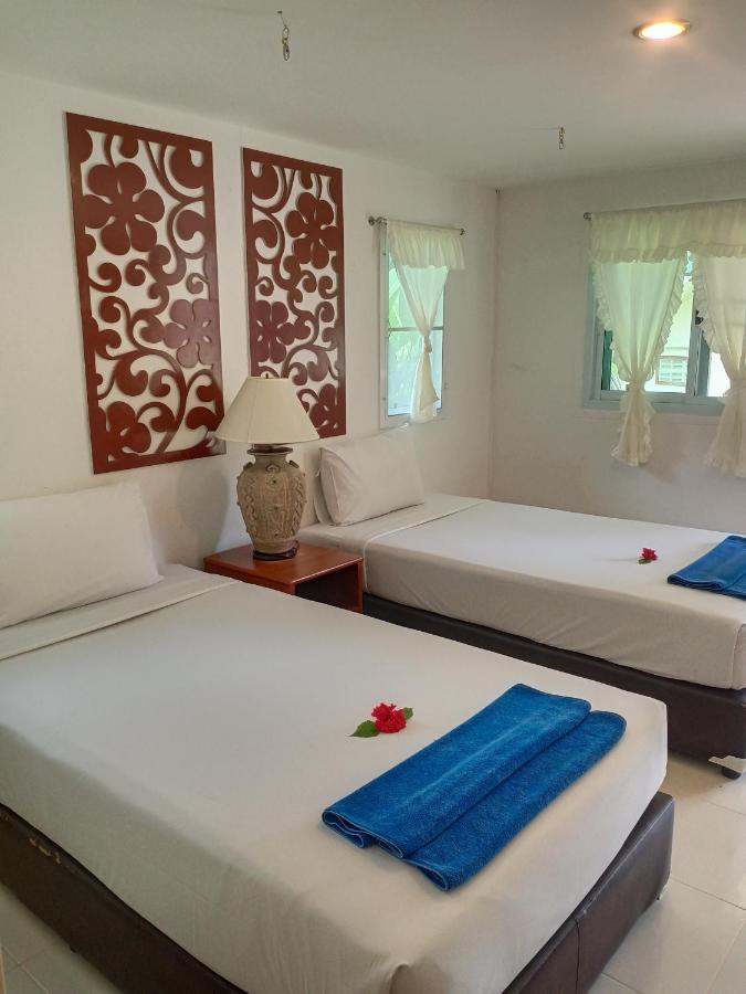 Mookies Guest house