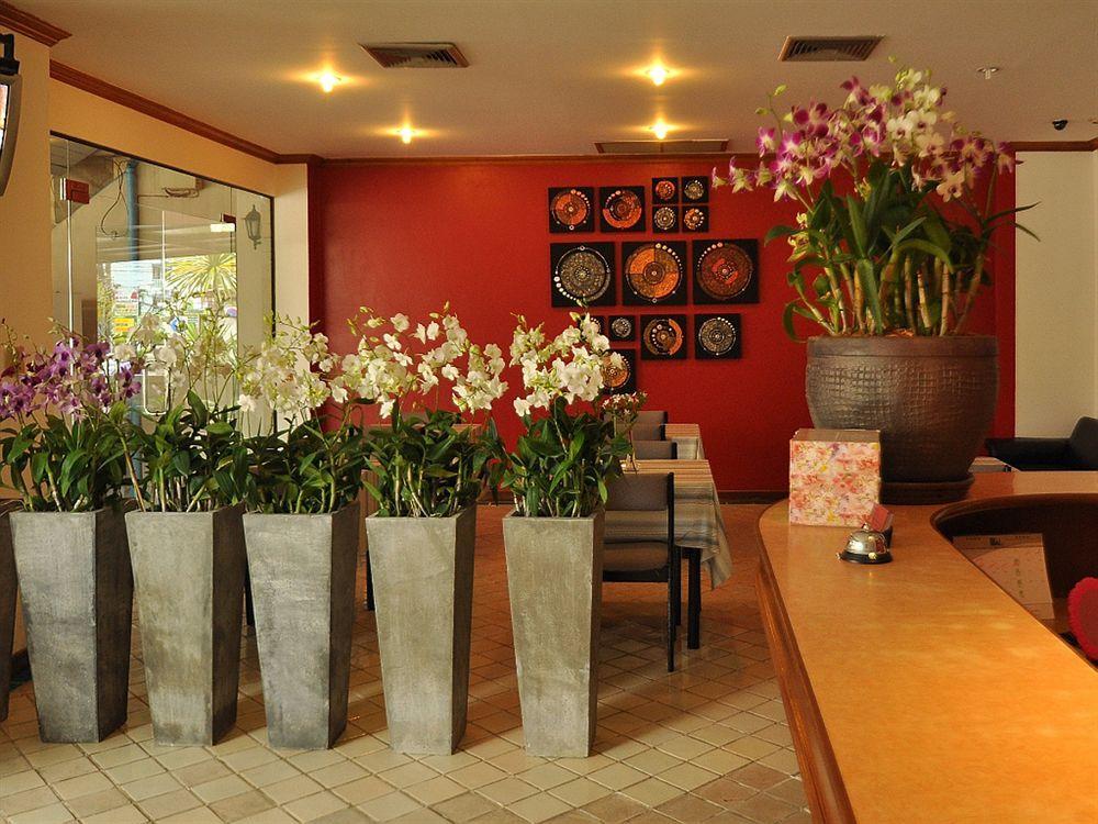 Hotel Baan Phil 2*