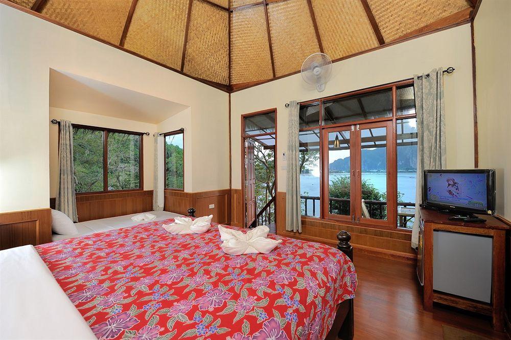 Sunwaree Resort Phi Phi Don