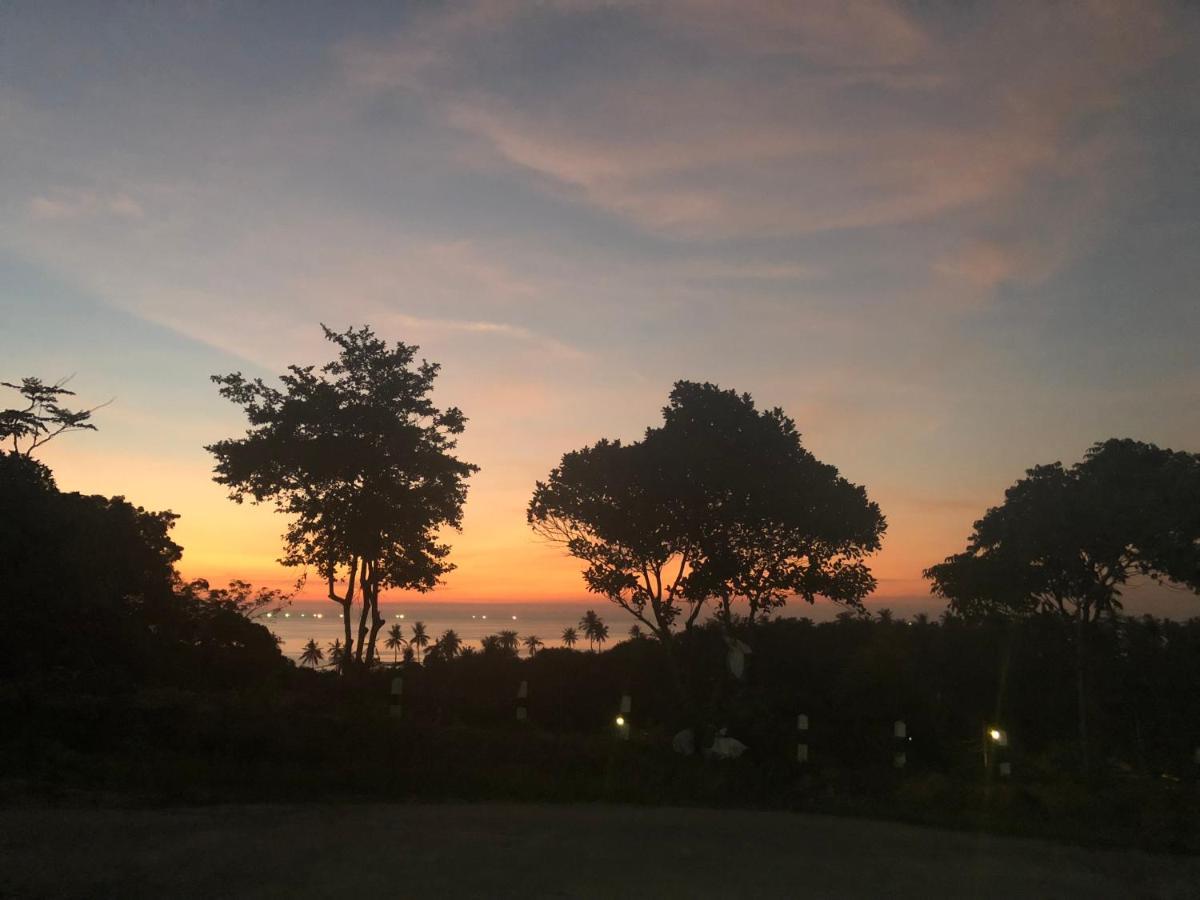 Hotel Chom Dao 2*