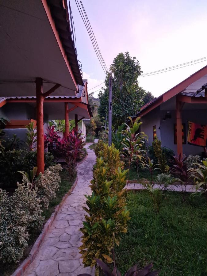 Khaolak Banana Hotel Khao Lak
