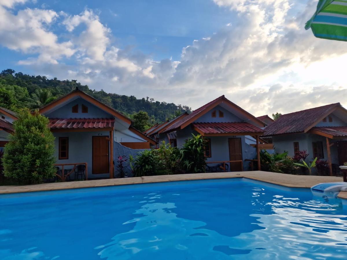 Khaolak Banana 3*