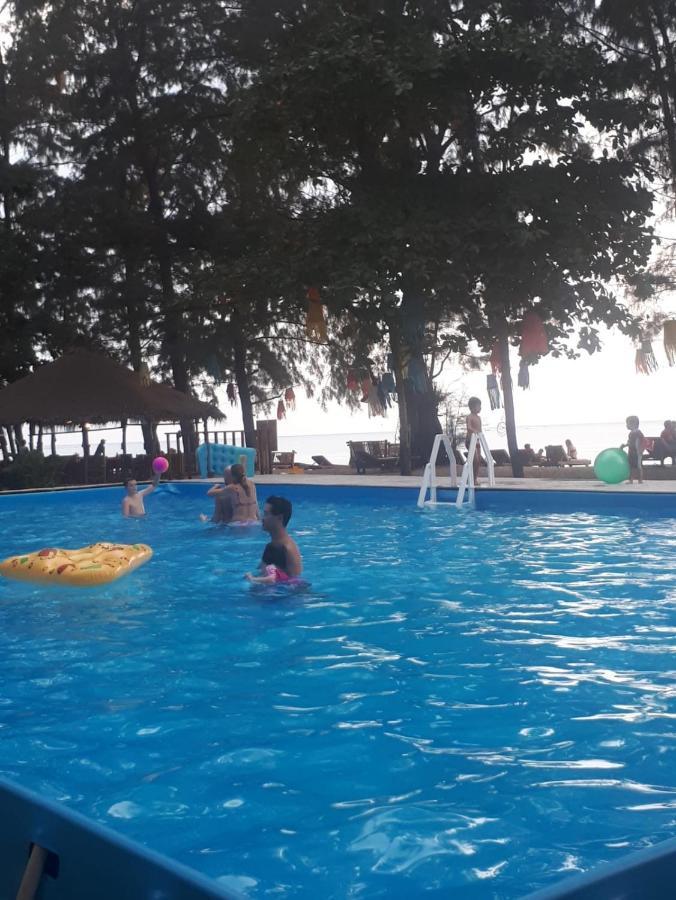 Resort Eco Lanta Hideaway 3*