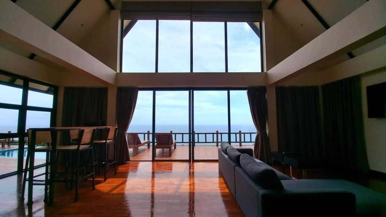 Taoruna * Koh Tao