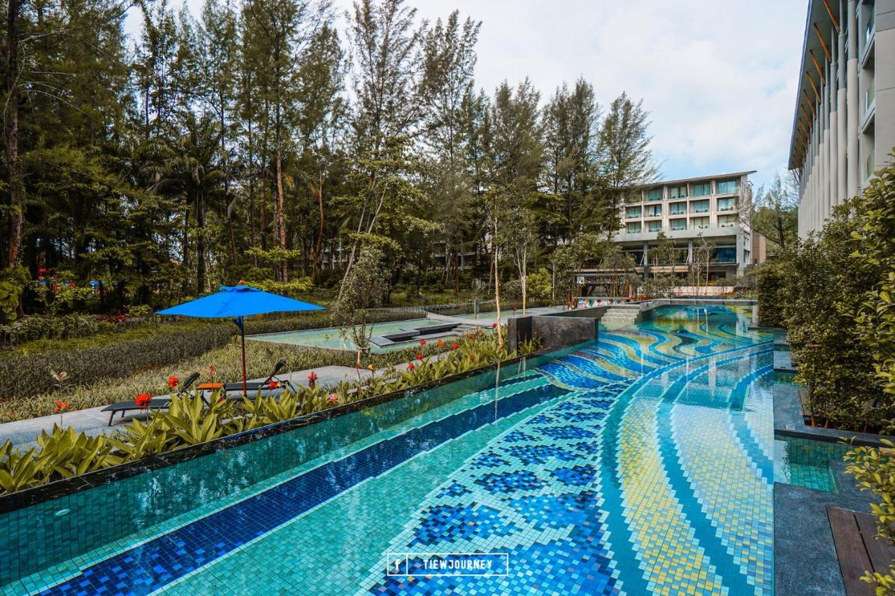 Avani Hotel 5*