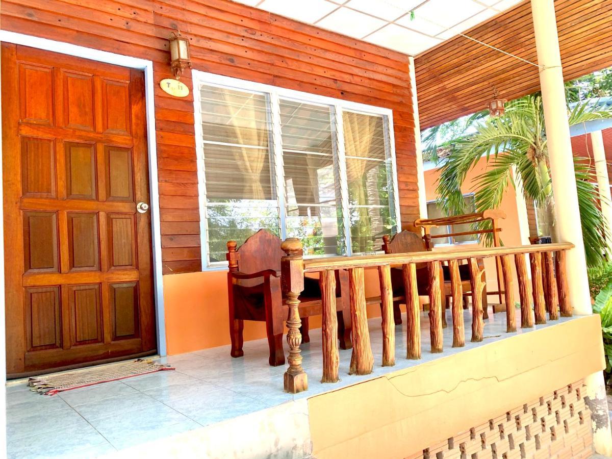 Tropicana 2* Koh Tao