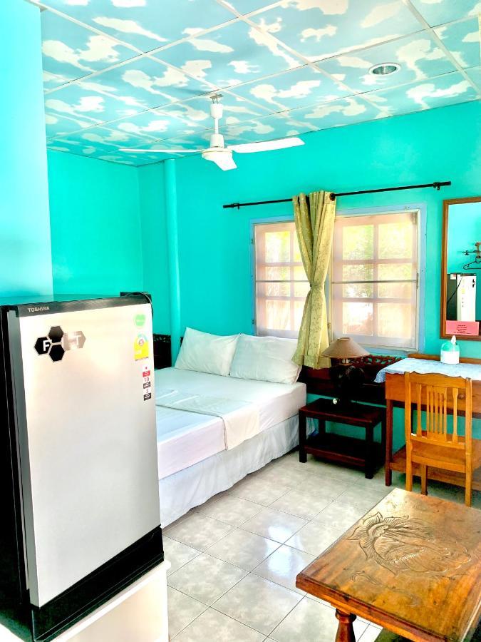 Hotel Tropicana 2*
